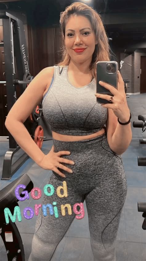 munmun boobs|Munmun Dutta .